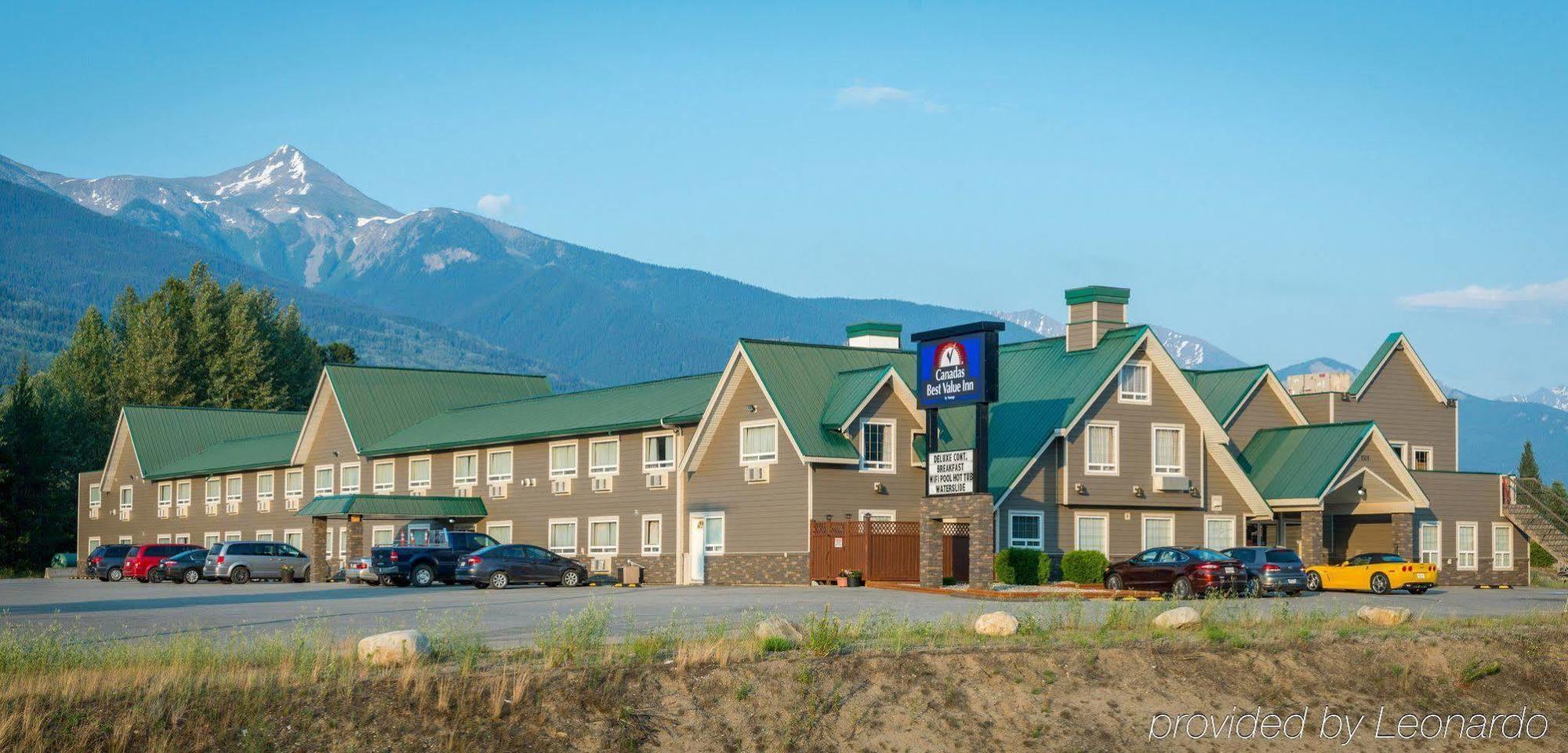 Canadas Best Value Inn Valemount Exterior foto